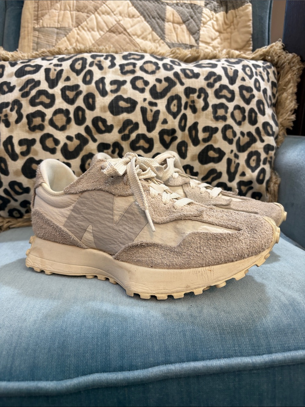 New Balance 327 Women's Suede & Textile Sneakers - Beige